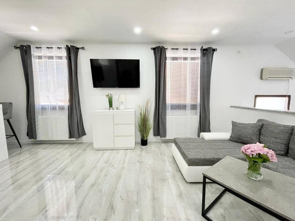 Apartman Pavenka Otočac Eksteriør bilde