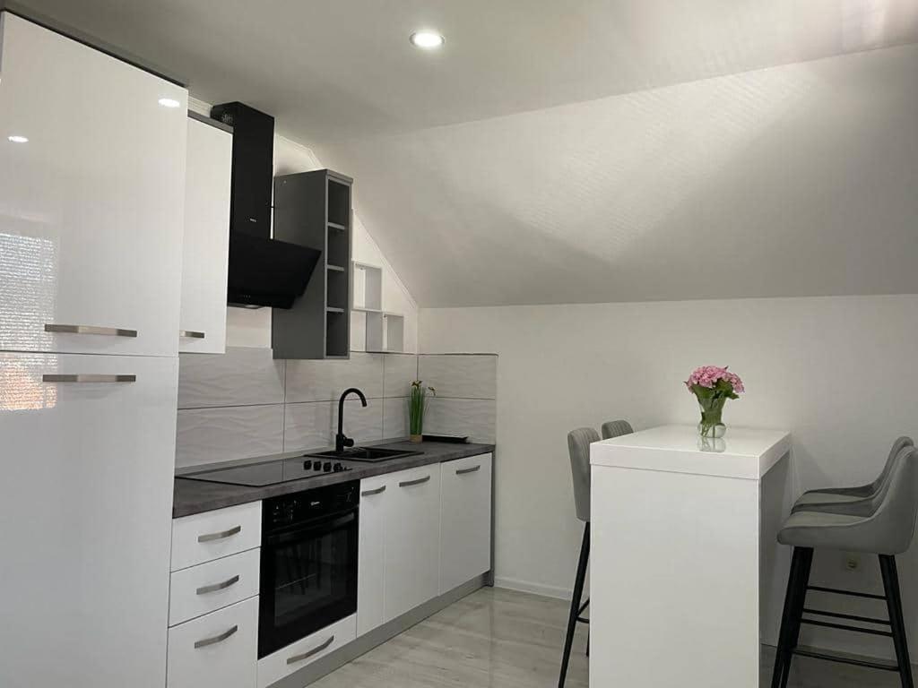 Apartman Pavenka Otočac Eksteriør bilde