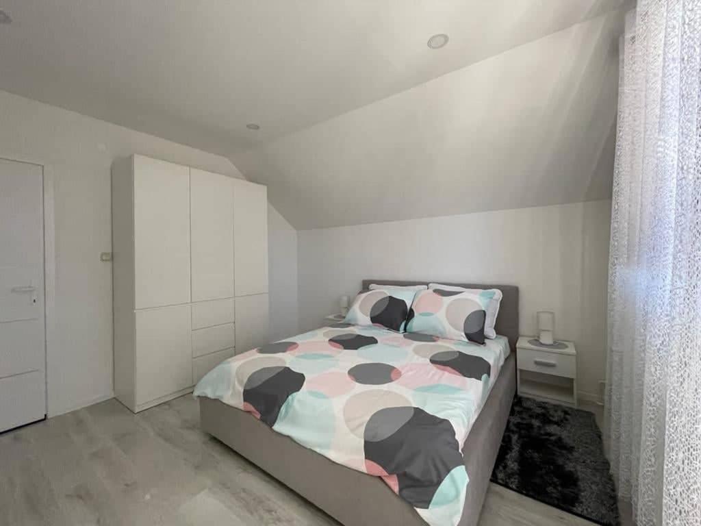 Apartman Pavenka Otočac Eksteriør bilde